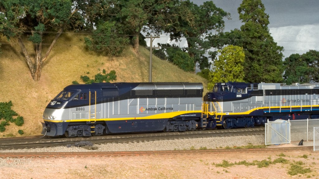 ATH64663 Athearn HO RTR F59PHI with DCC & Sound Amtrak #455 